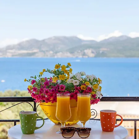 Tasoula's Vista Aparthotel 3*