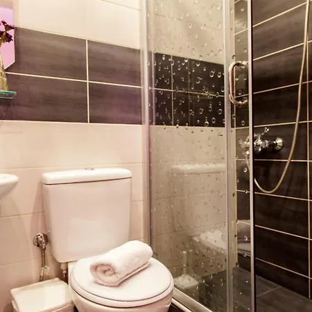 Tasoula's Vista Hotel de apartamente