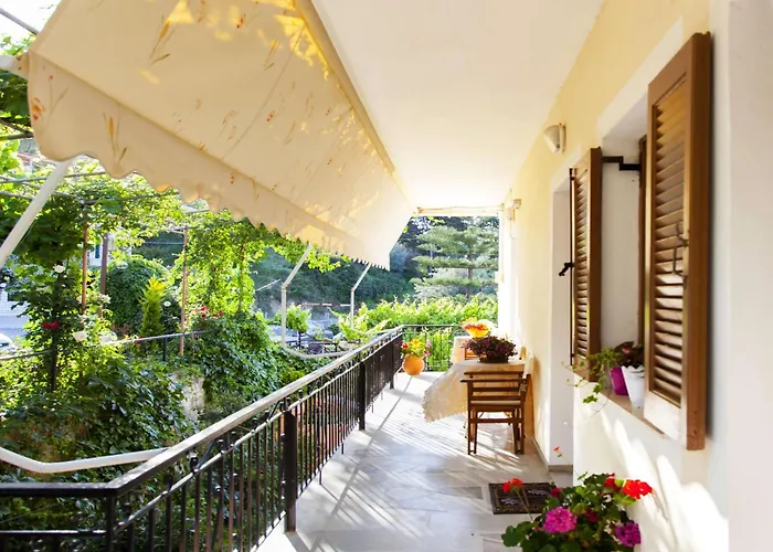 Hotel apartamentowy Tasoula's Vista Nikiana