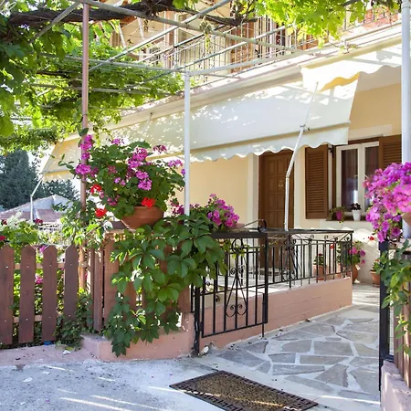 Tasoula's Vista 3* نِكيانا