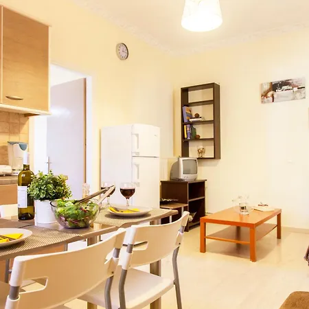 아파트호텔 Tasoula's Vista 3*
